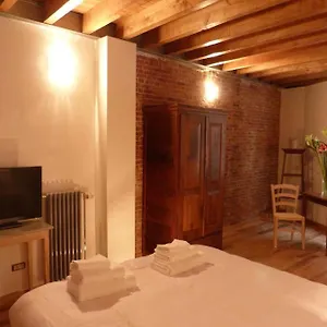 Séjour chez l'habitant L'auberge De L'éclipse, Bruxelles